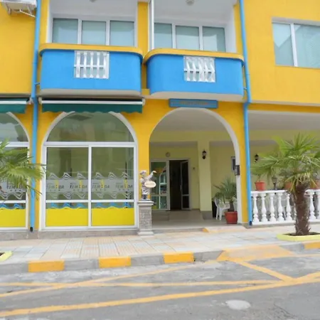 Hotel Family Temida 3*